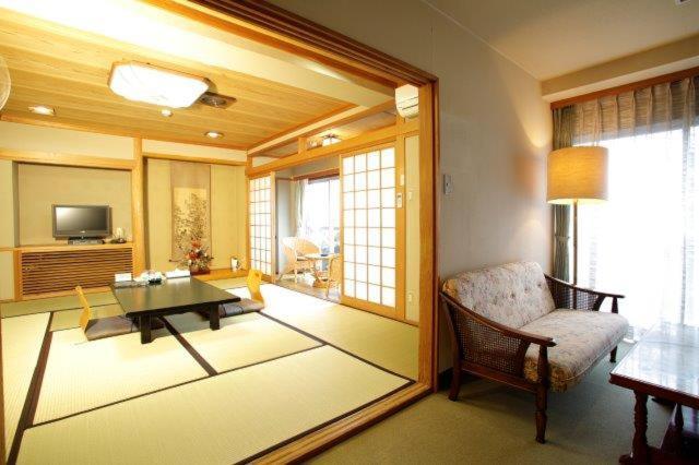 Sendai Hotel Satsumasendai Экстерьер фото